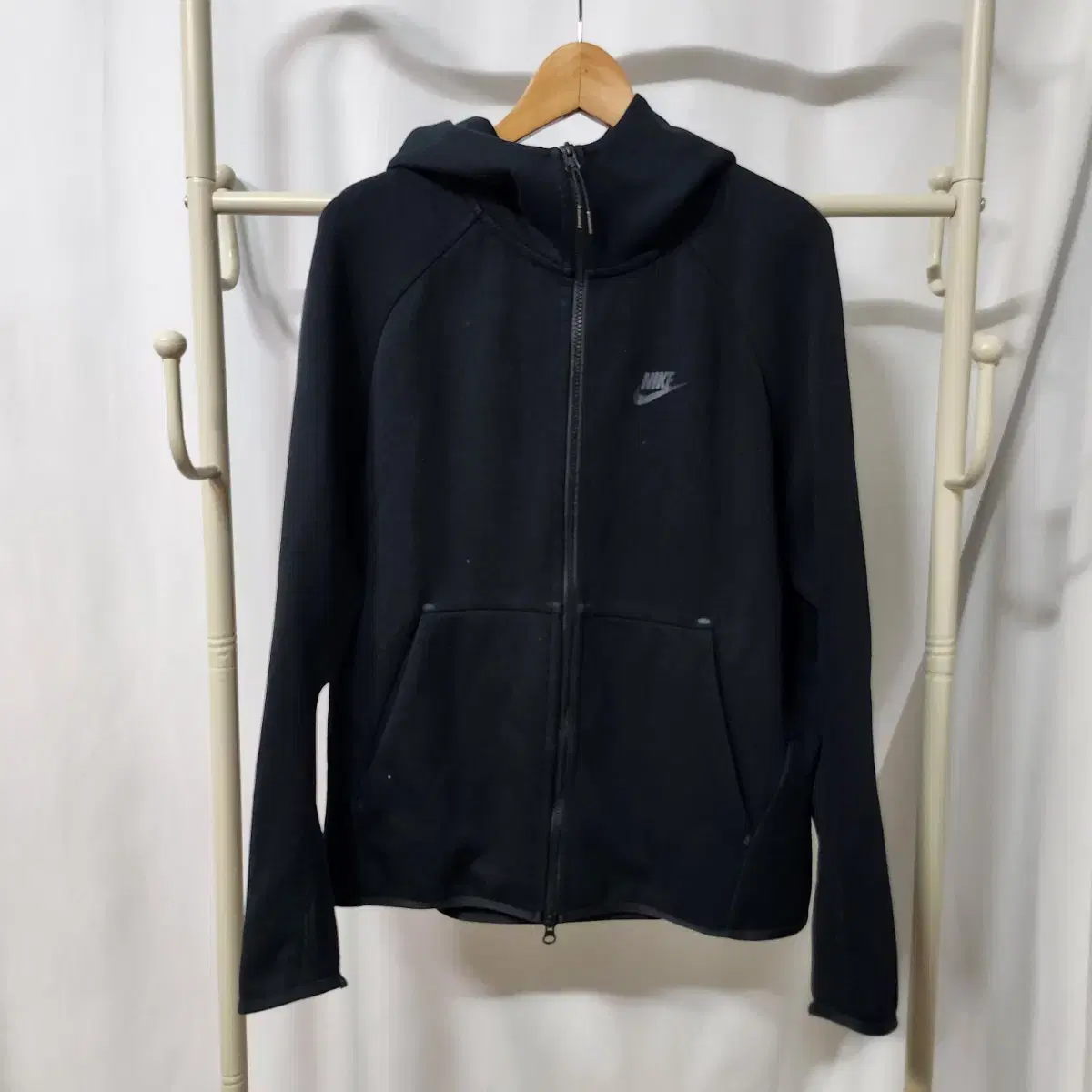 D11 [105] Nike TechPack Hoodie Zip Up