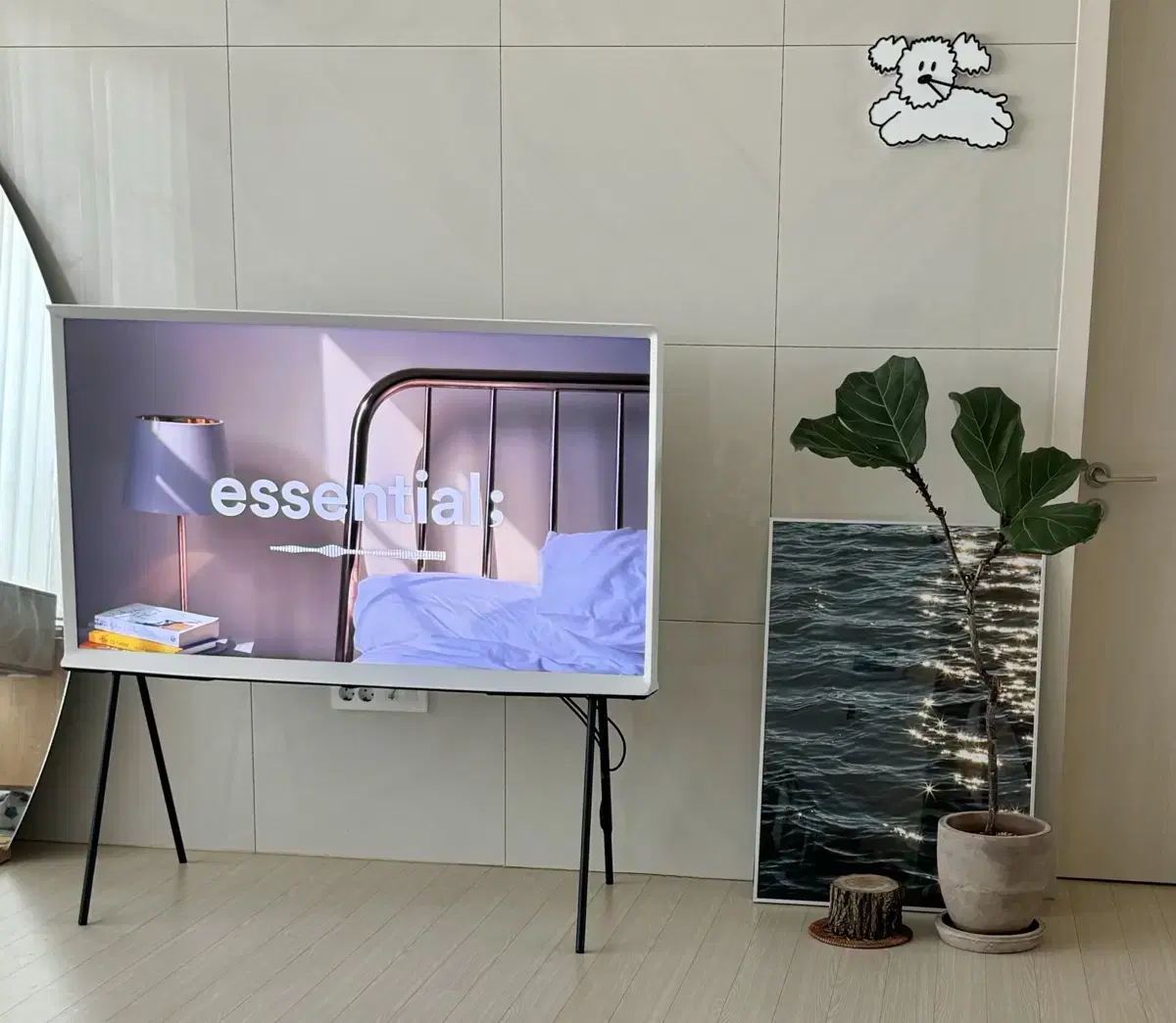 삼성 셰리프 55inch The Serif 스탠드형 TV