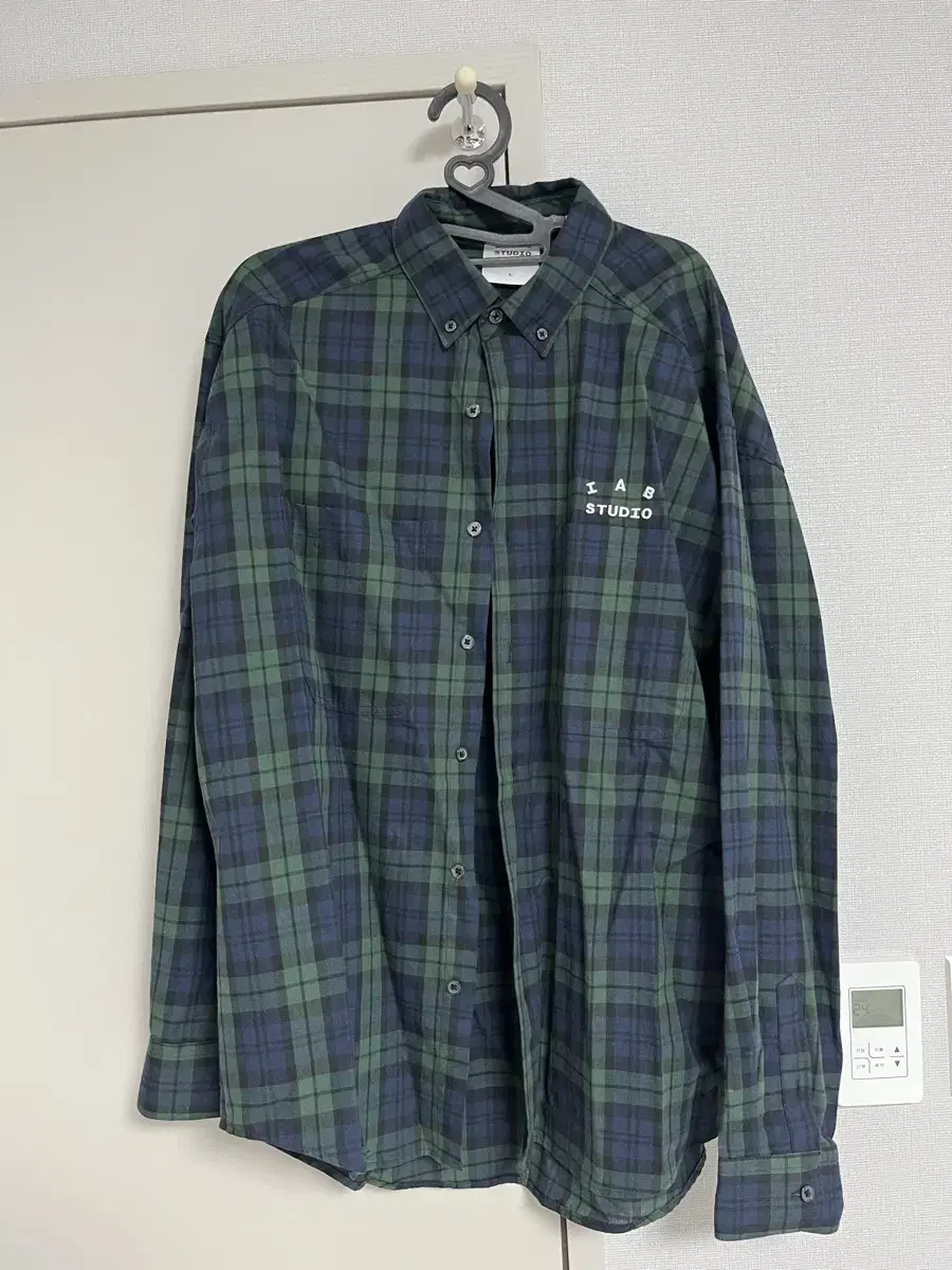 [L] iAppstudio Tartan Check Shirt