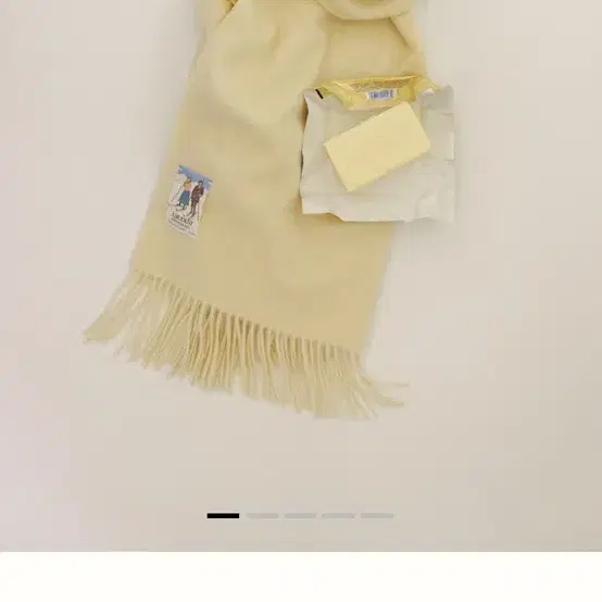 모데스트무드 버터 머플러 Cashmere Butter Muffler