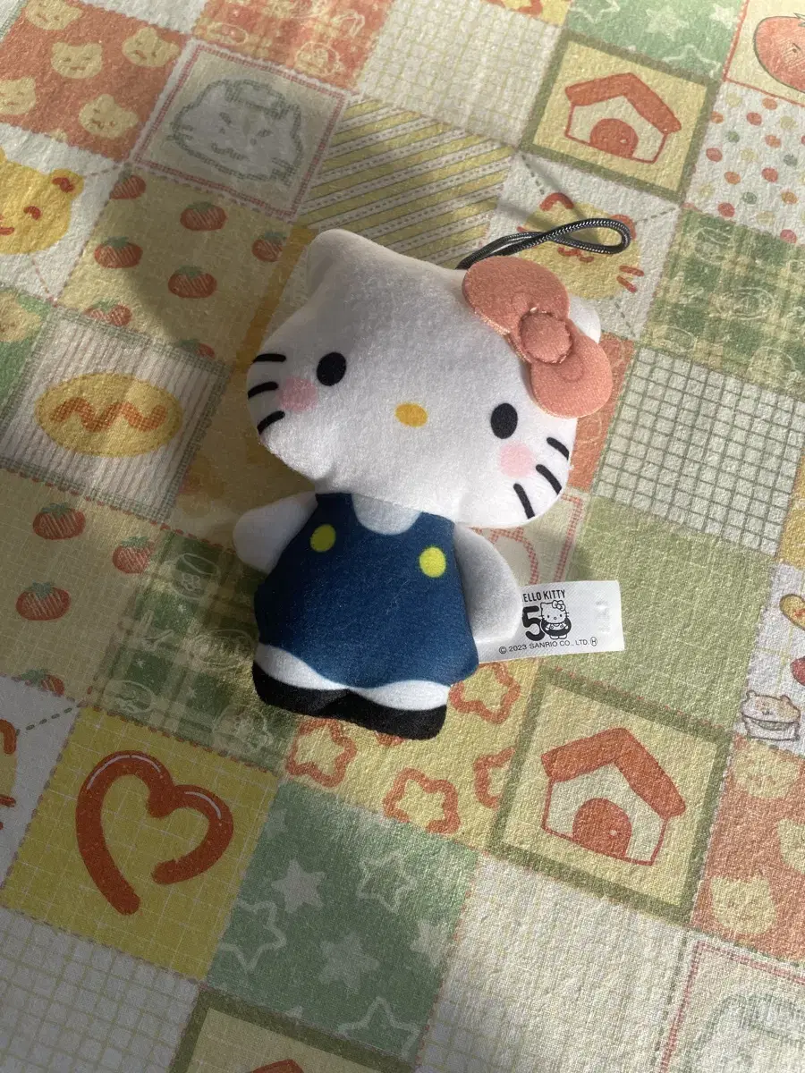 Kitty McDonald's Happy Meal 50th Anniversary Towel bulk WTS