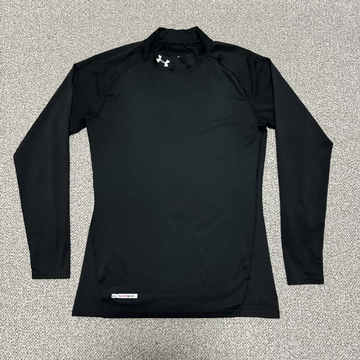 XL Under Armour Heatgear Long Sleeve