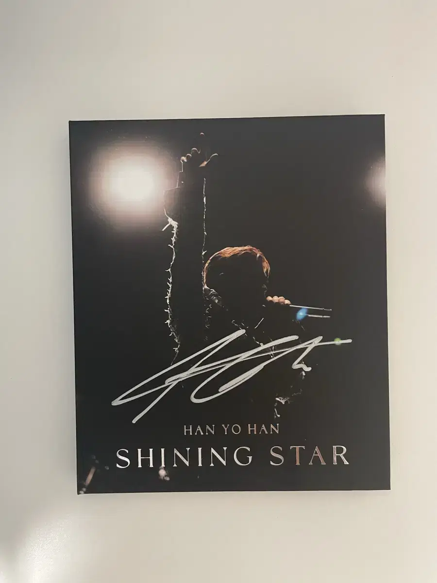 Han Yohan SHINING STAR album Signed vahn (limited edition)