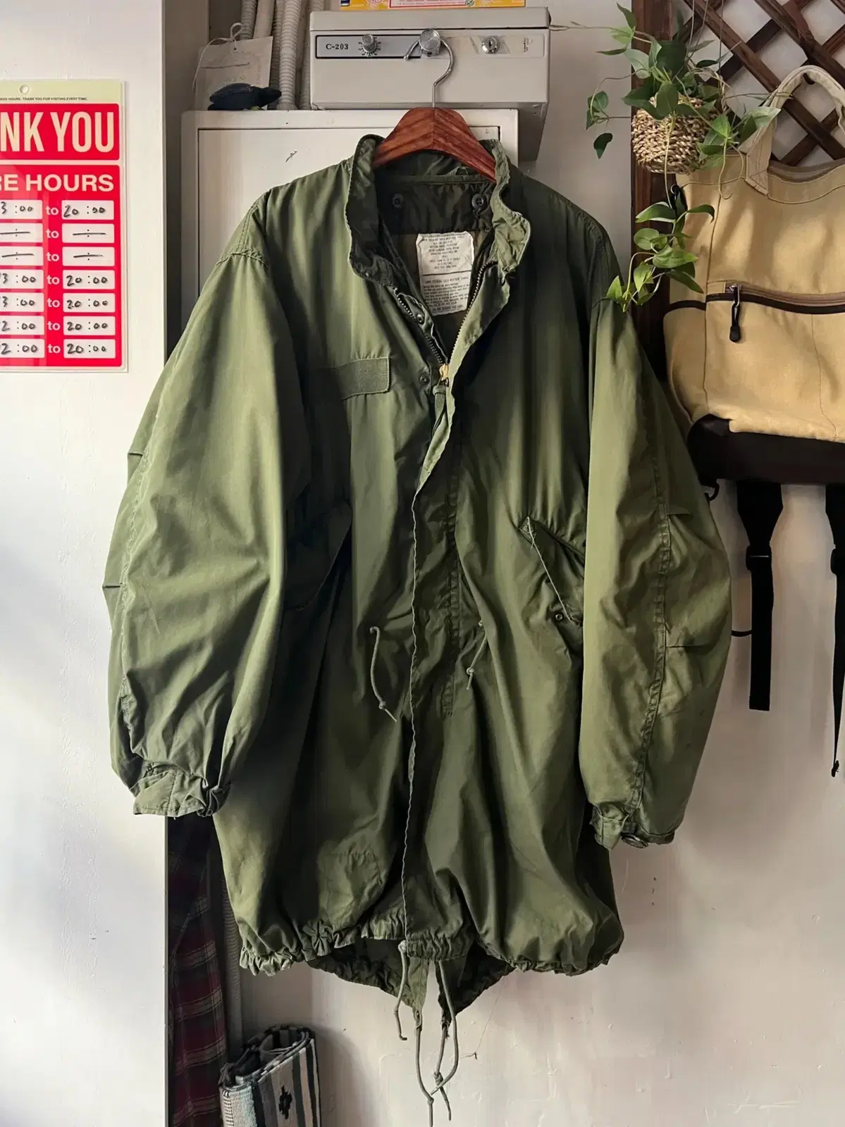 [S]70's Original U.S. Military M65 Fishtail Dog Parka with Inner Lining