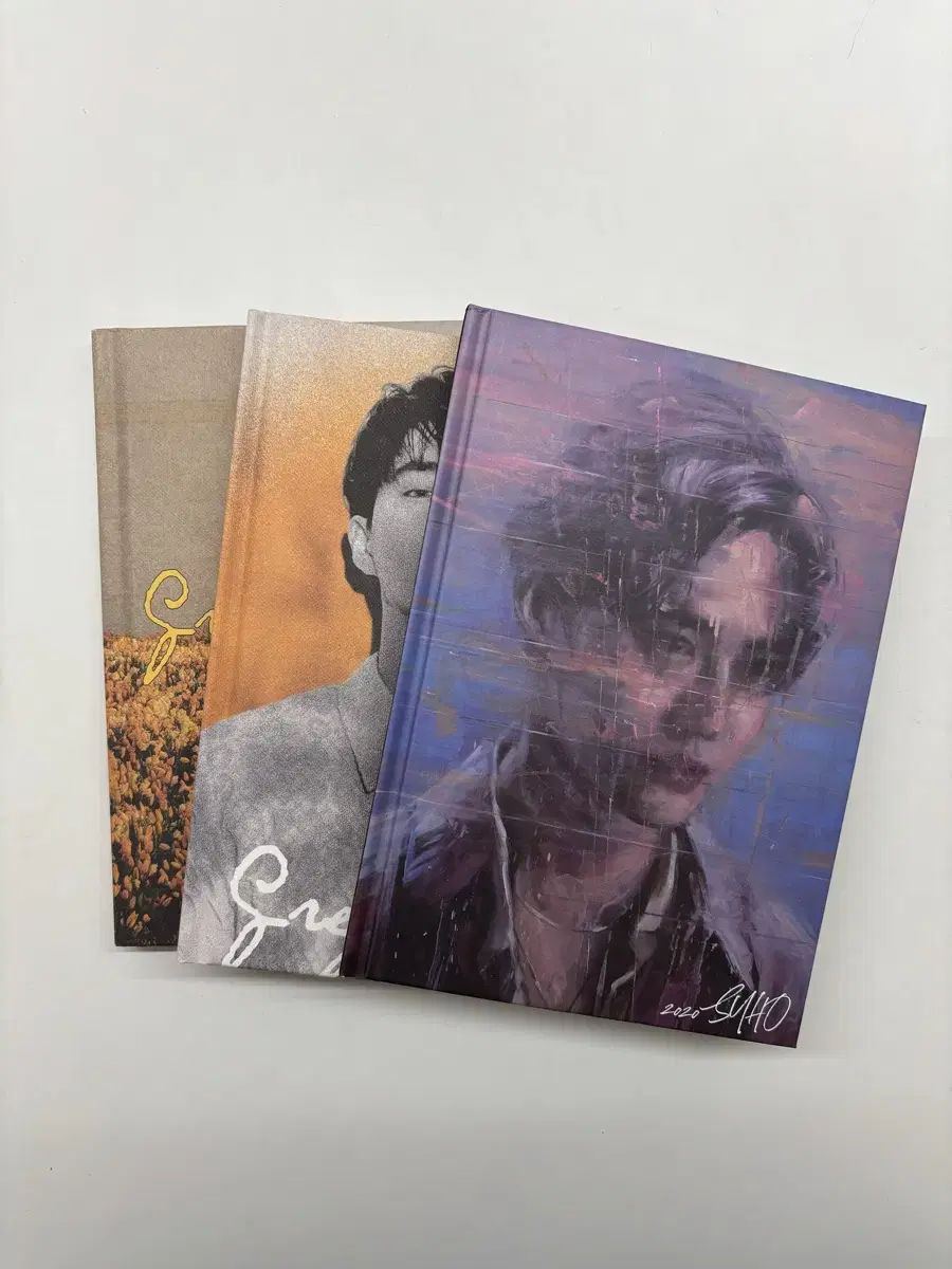 Suho album (self-portrait, suit)