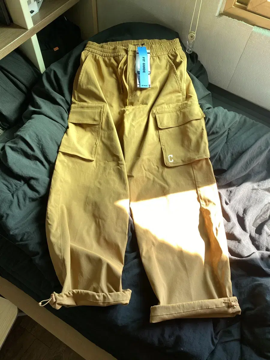 M Elvy Cargo Pants Wide Yellow