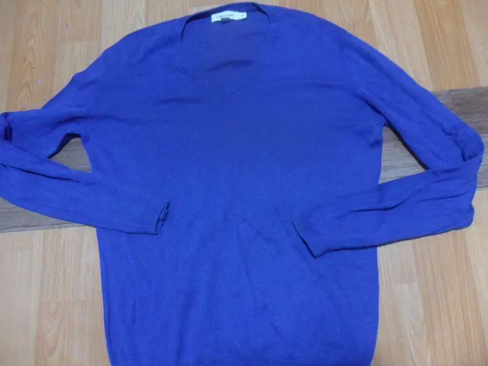 6,000won Salvation Calvin Klein Men's Long Sleeve V-Neck Knit Sweater Gu-2