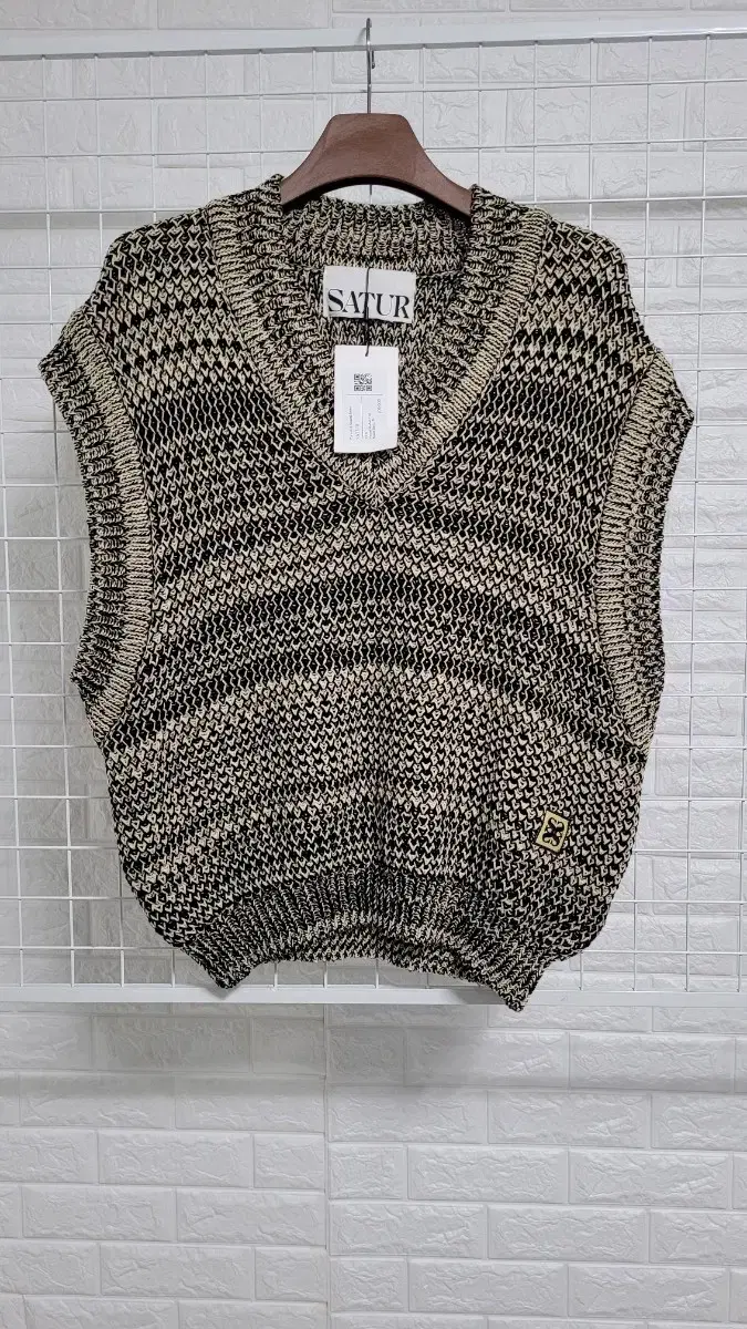 [M-100]SATURSetter Black Mesh Knit Vest Vest Actual measurements100 New