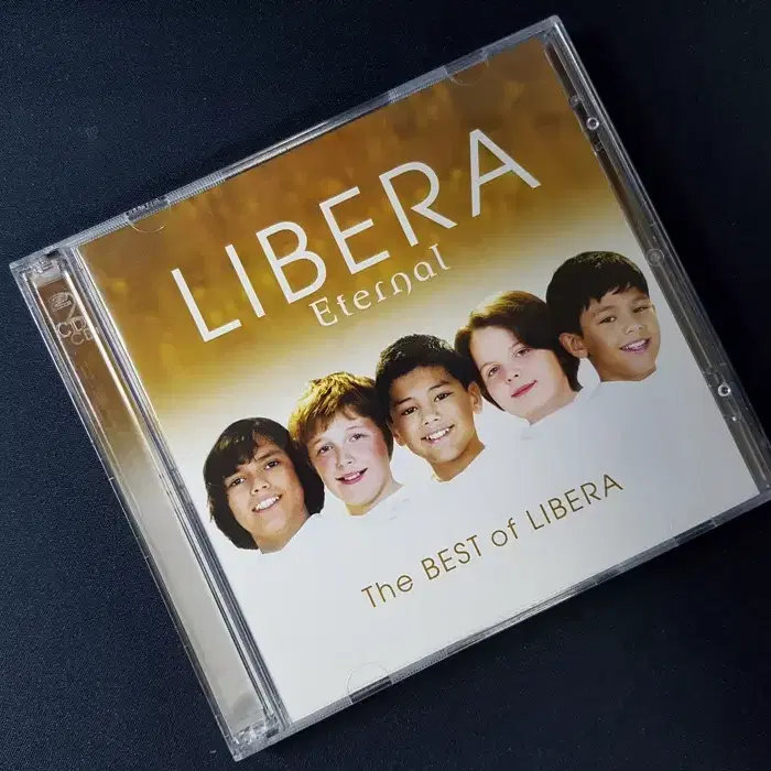 Eternal: The Best Of Libera 씨디