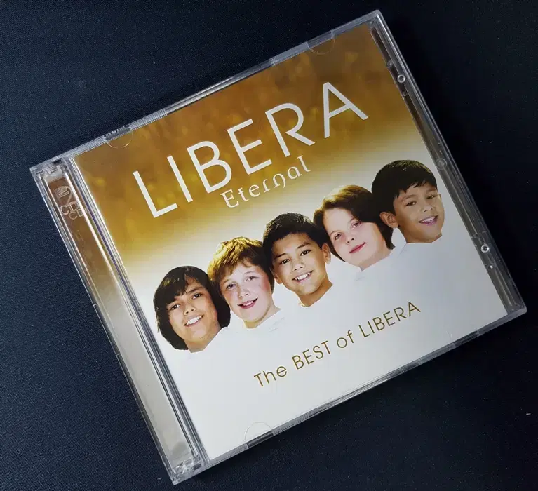 Eternal: The Best Of Libera 씨디