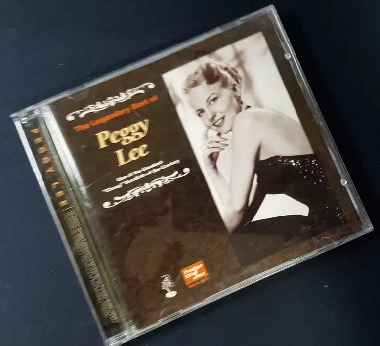 The Legendary Best Of Peggy Lee 씨디