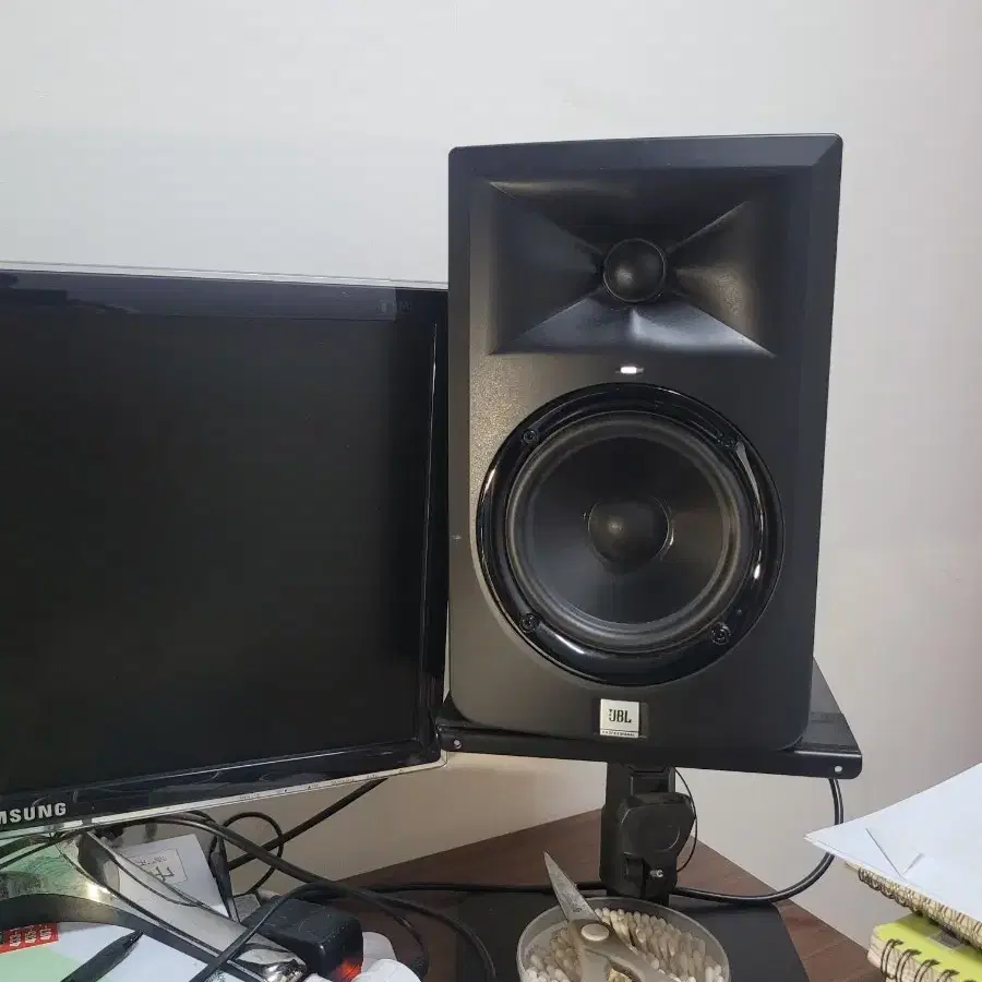 jbl lsr305pk 모니터링 스피커 팜