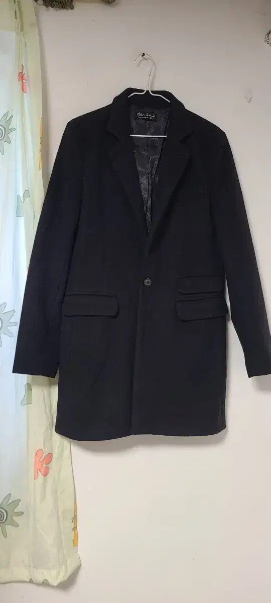 Men's black woolen coat XL (chest return 50)