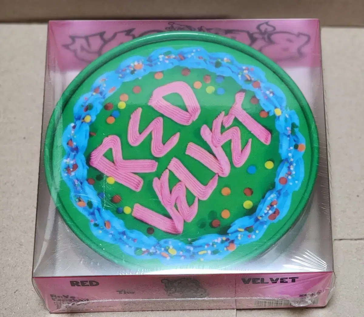 Red Velvet Bee's Day Cake Version Unsealed