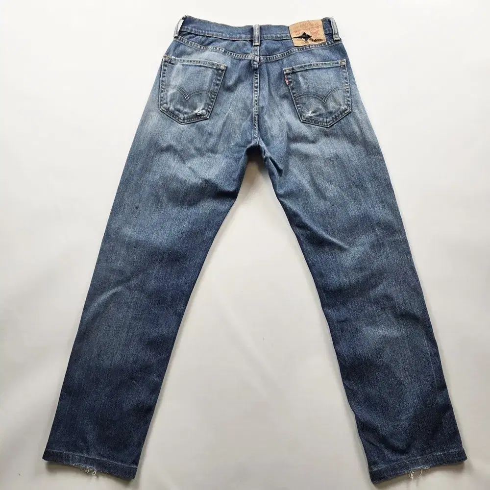 Levi's 505 Jeans Dated Denim Size 30 NO.7265