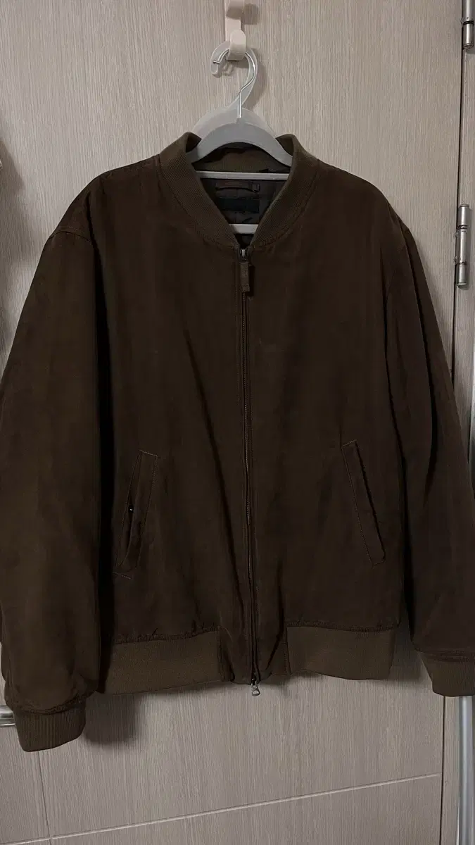 Uniqlo Japan Zip-up Brown