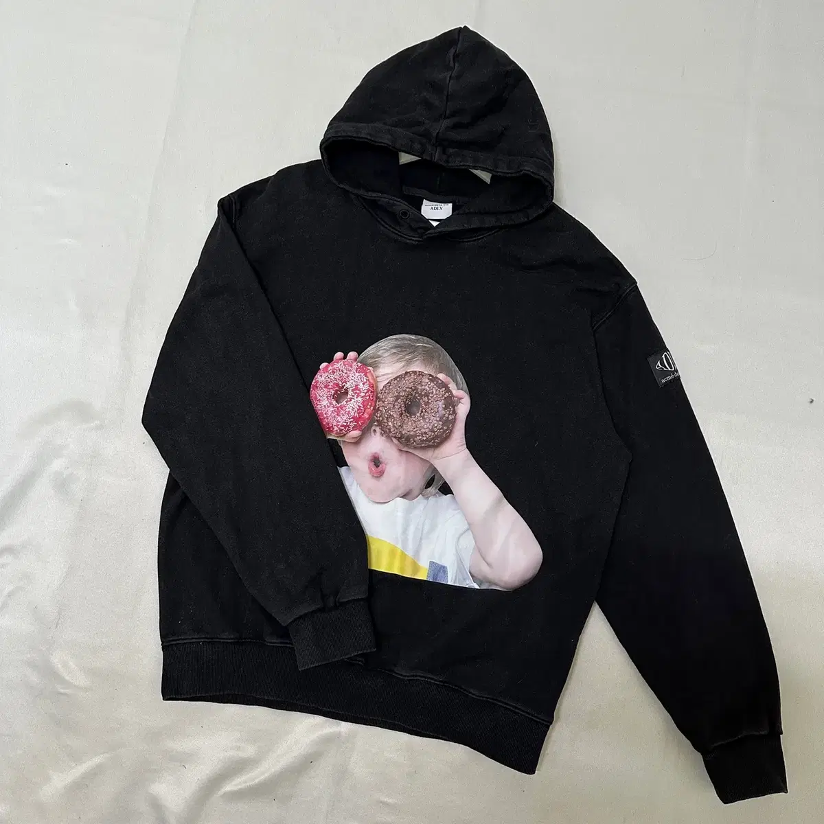 [1] Akhmedravi Hoodie Manwon Shop