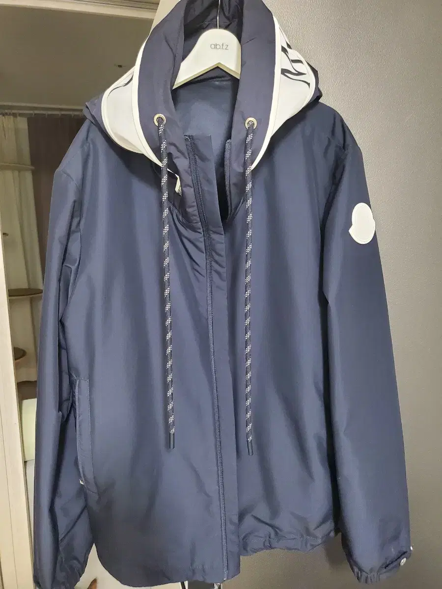 Moncler Windbreaker Navy to sell