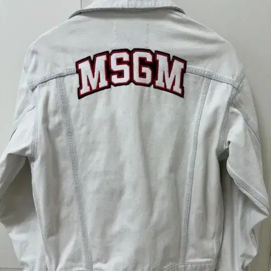 백화점)MSGM 백로고 자켓