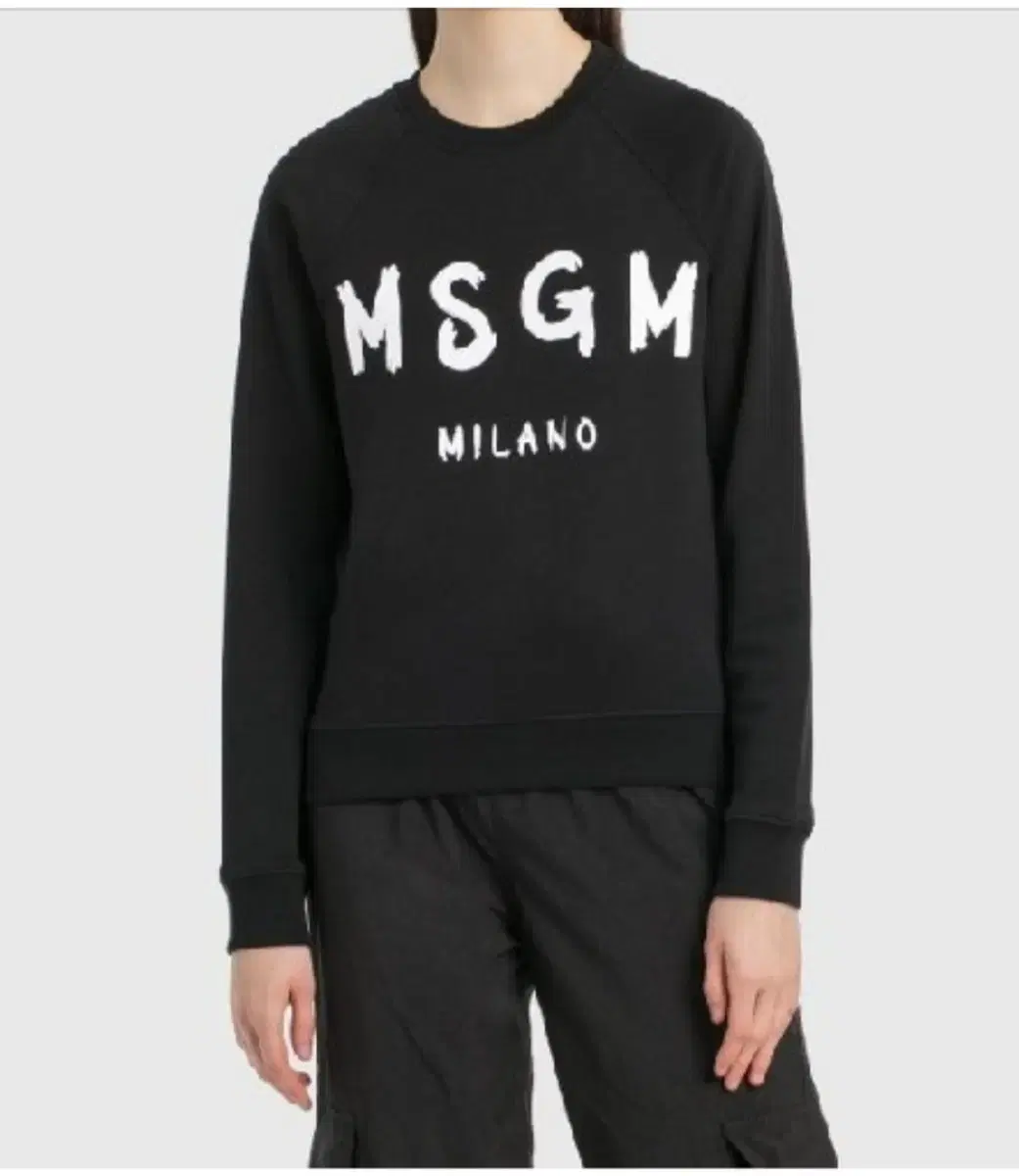 MSGM 밀라노 블랙 맨투맨L