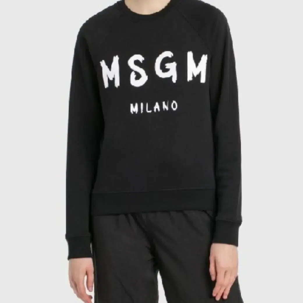 MSGM 밀라노 블랙 맨투맨L