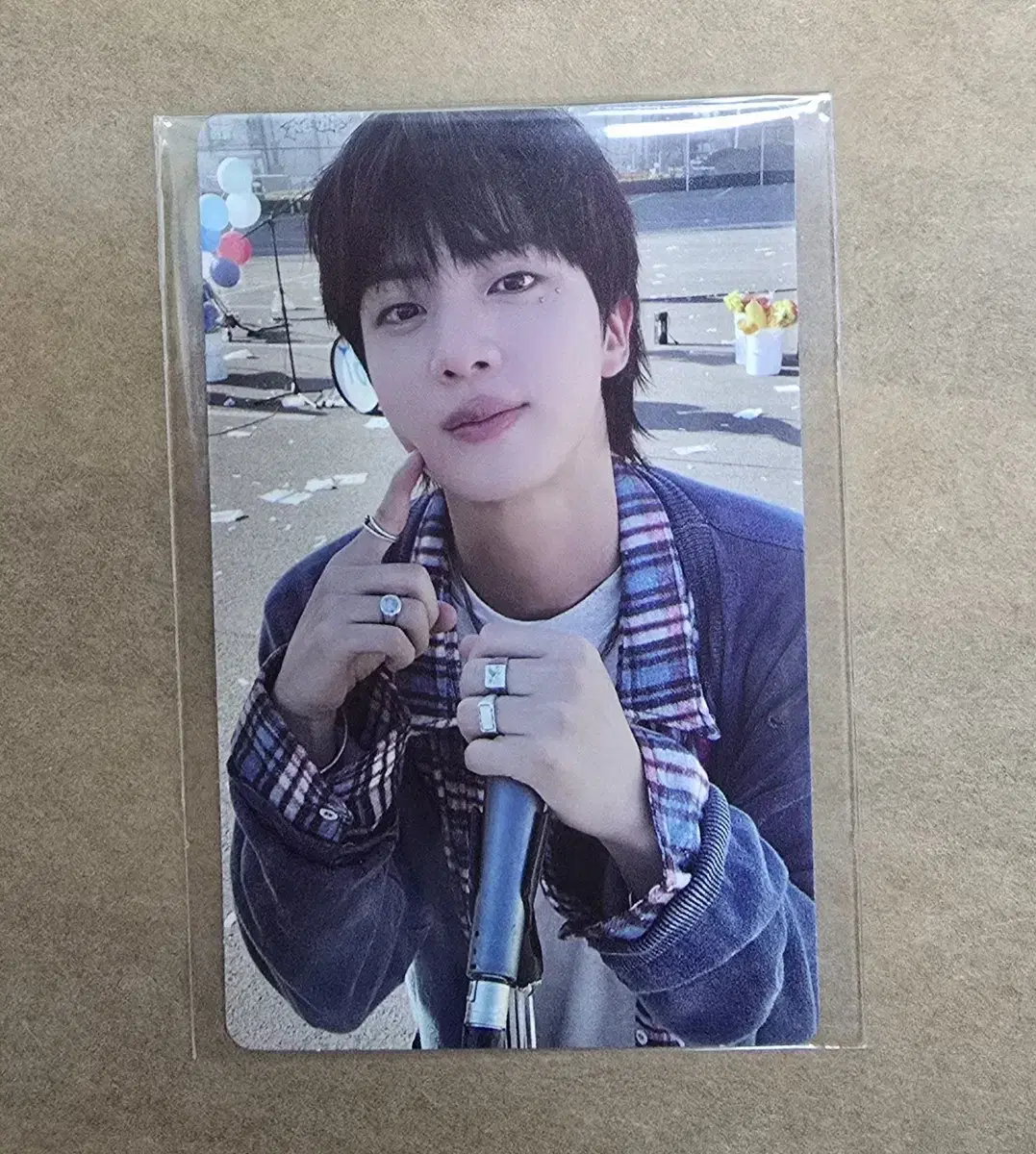 jin happy showcase pickup album pre-order benefit photocard