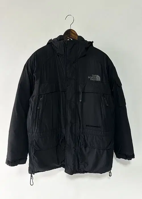 [L] The North Face Black Field Puffer Jacket