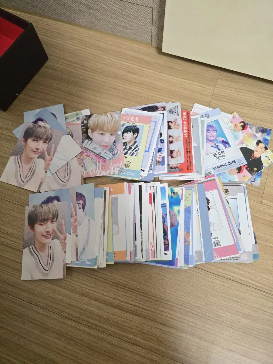 Wanna One Photocard