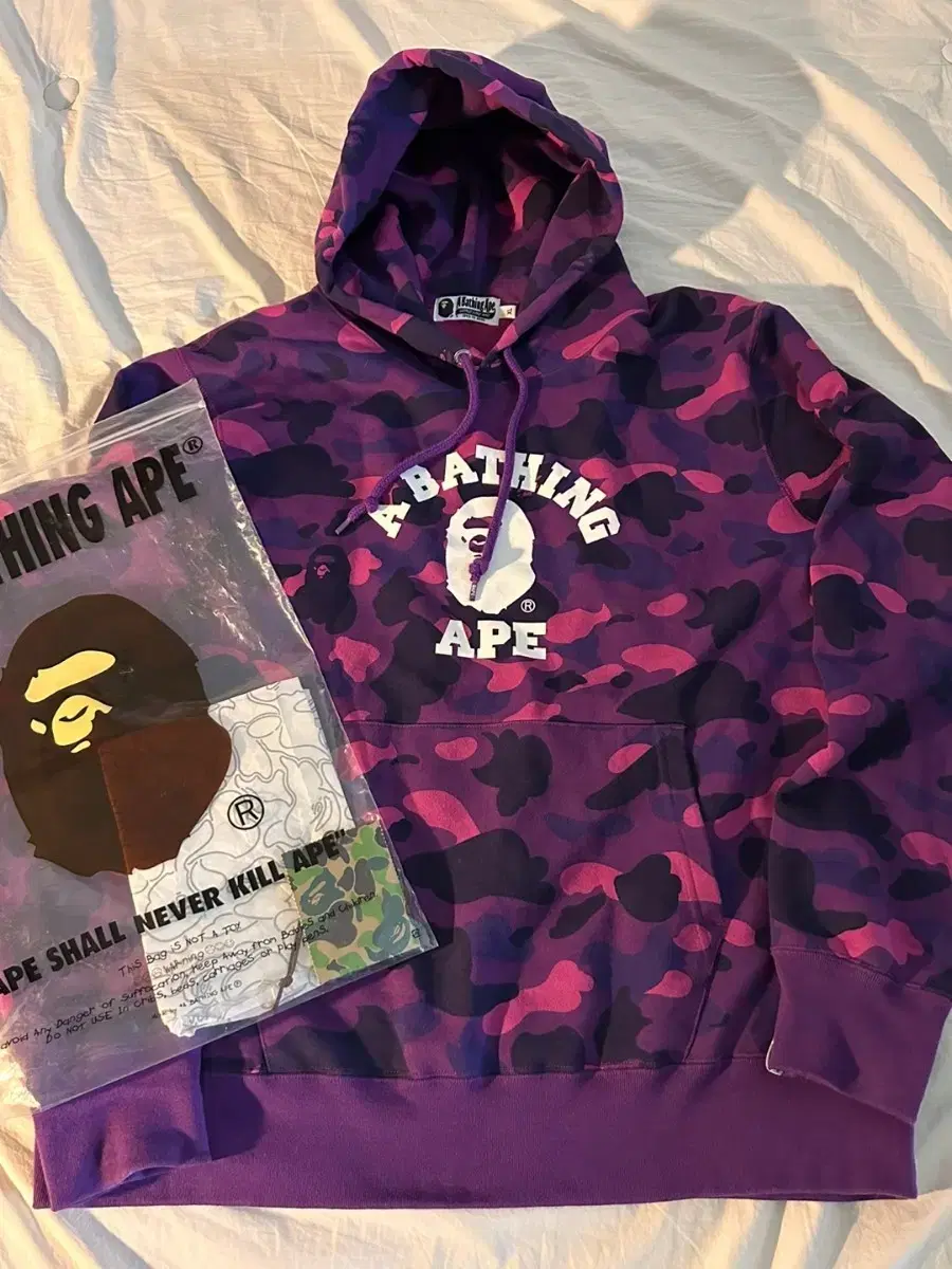 [XL] Vape Color Camo College Hoodie Purple