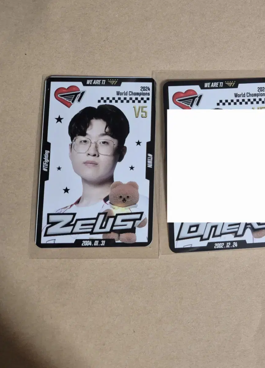 T One Up 4th photocard Zeus Mousepad