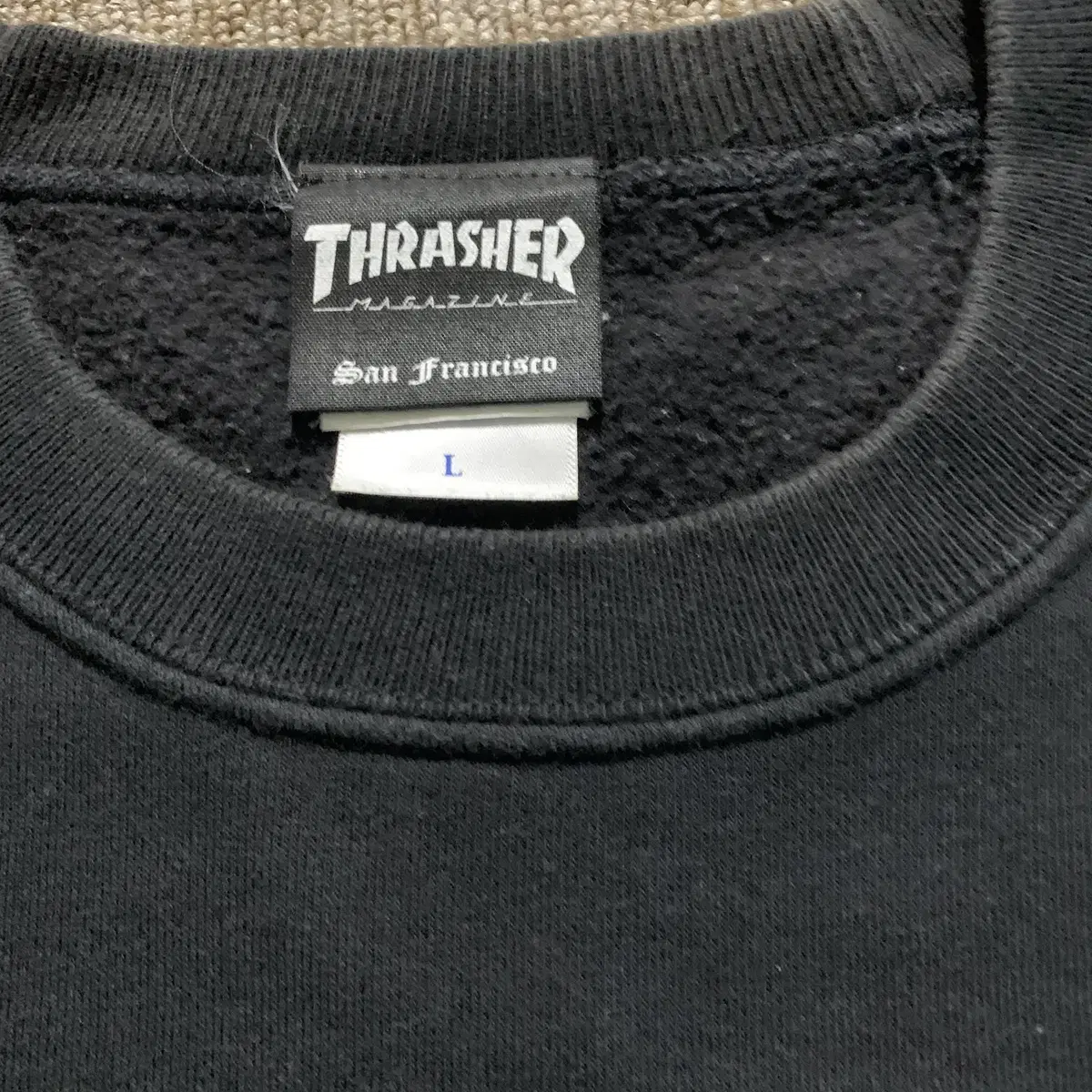 L) Thrasher 트래셔 버닝 로고 맨투맨