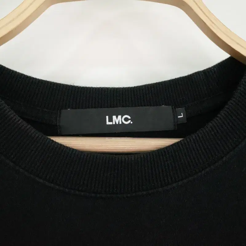 LMC 그래픽 검정 긴팔티 L