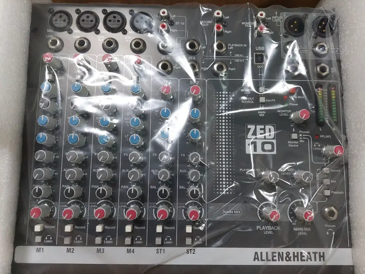 Allen&Heath ZED10 소형 믹서 팝니다