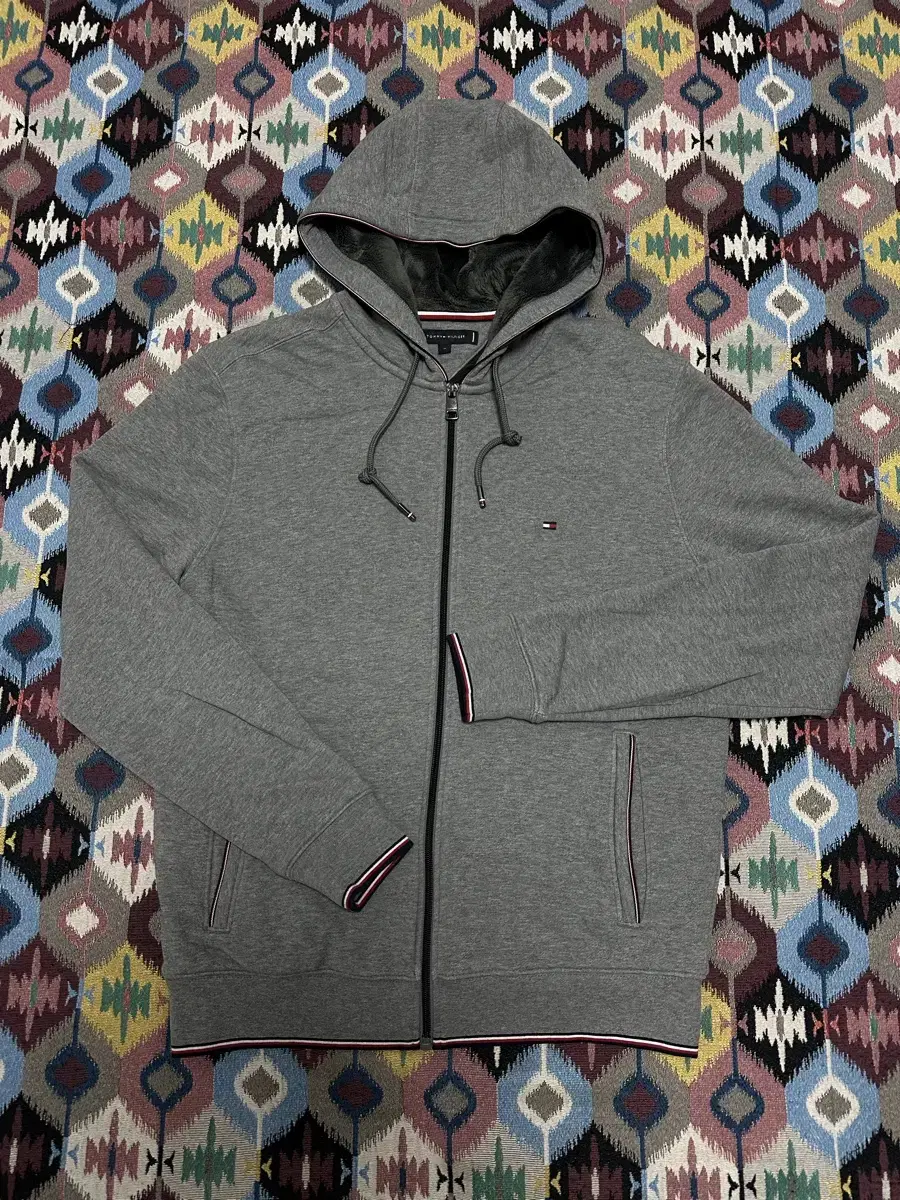 Tommy Hilfiger Hooded Zip Up 95 Percent New