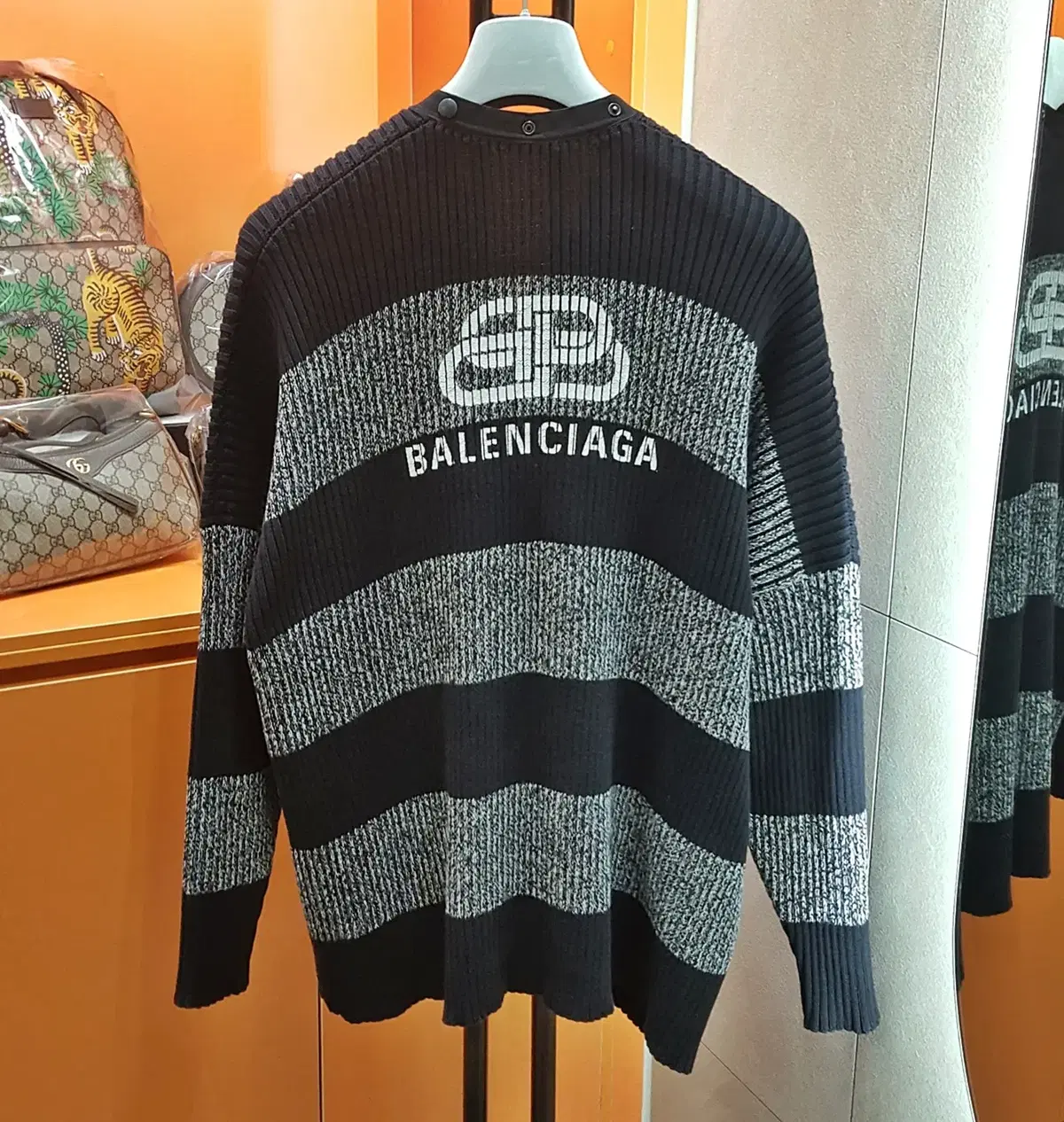 [S-class] Balenciaga BB Logo Black Cardigan XS