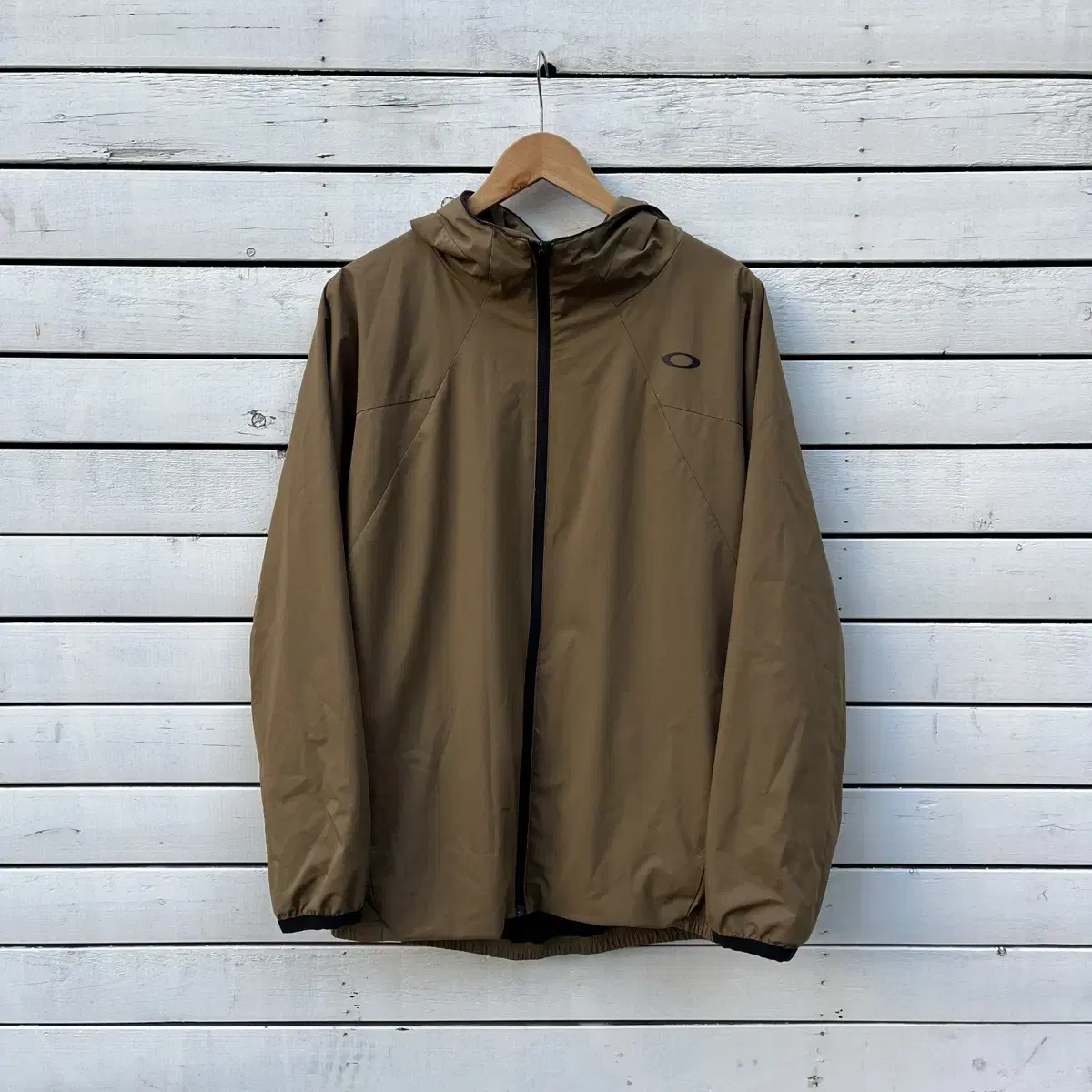 Oakley Oakley Windbreaker Jacket