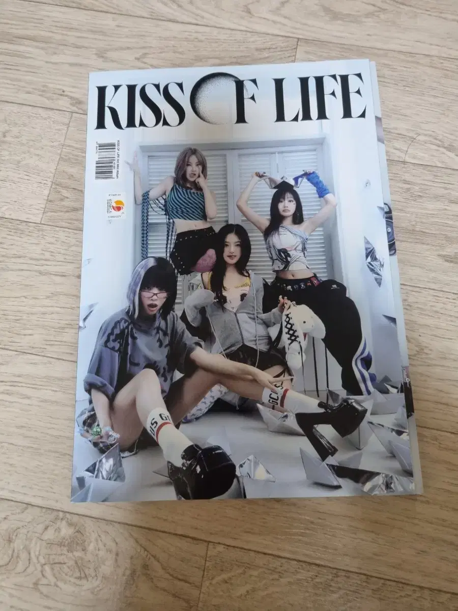 Kiss of life plink unreleased photocard Lose yourself magazine album sells