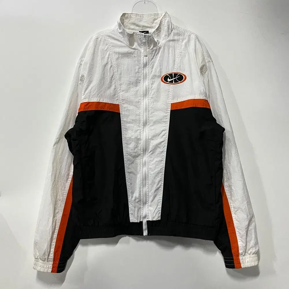 New, unused) Nike Throwback Woven Sports Jacket XXL 24112207