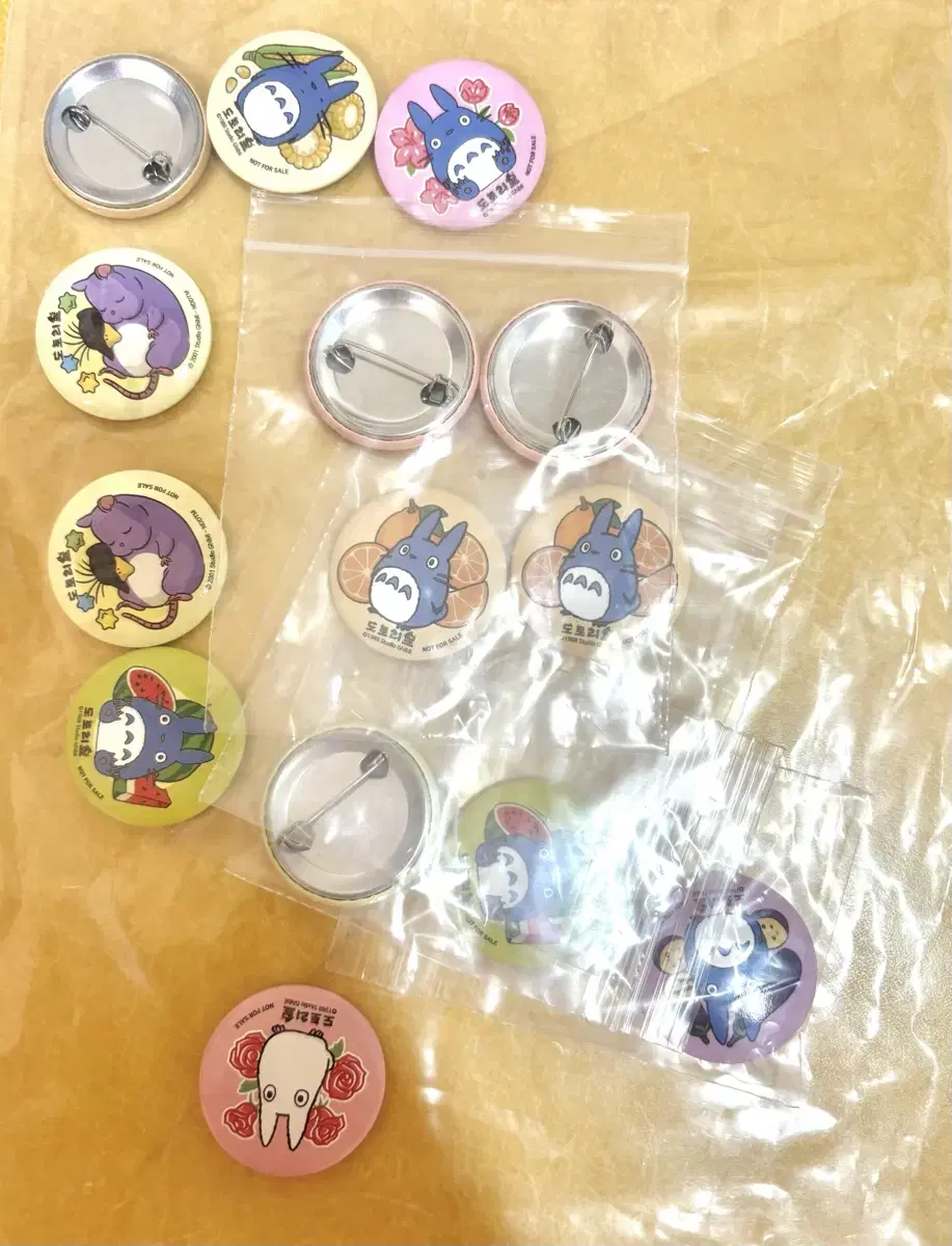 Ghibli Acorn Forest Badge in Bulk