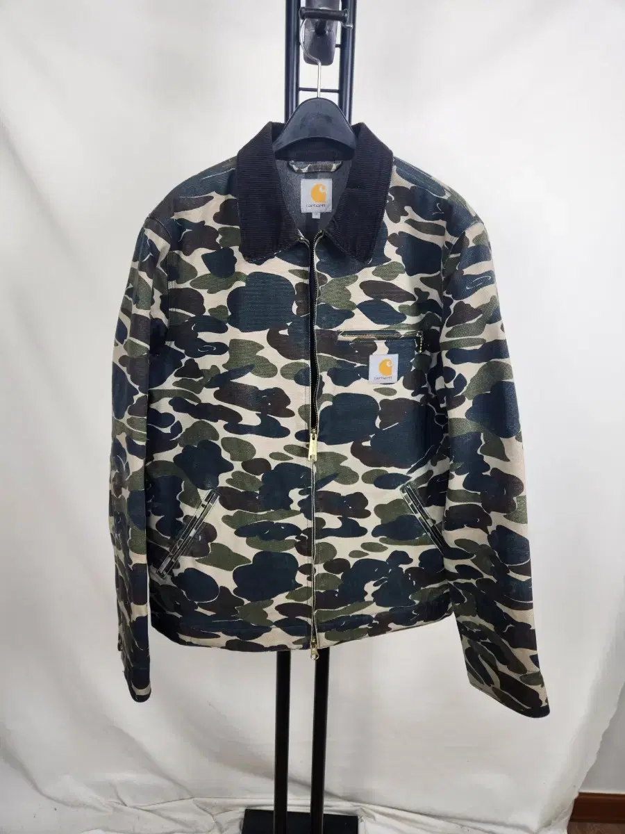 Calhart Detroit Camo Jacket