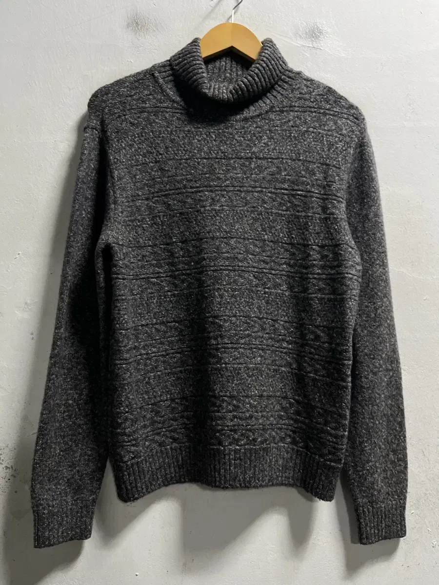 95 Brentwood Brentwood Span Polar Neck Knit Genuine