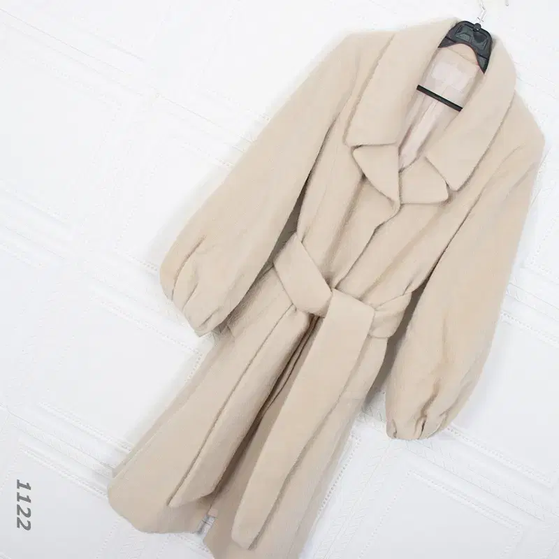 Mine Women66 momo100 belted long coat