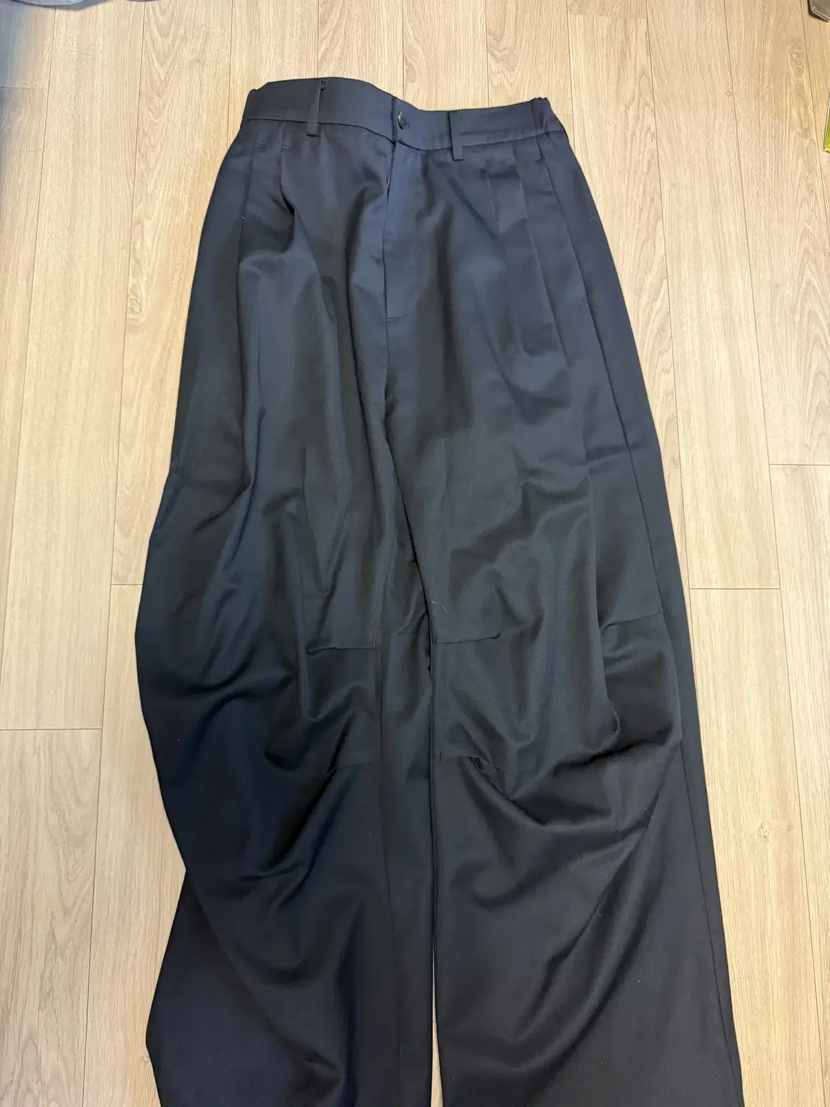 [30] Branded Inspector 804 Parachute Pants Wool - Black [2 wears]