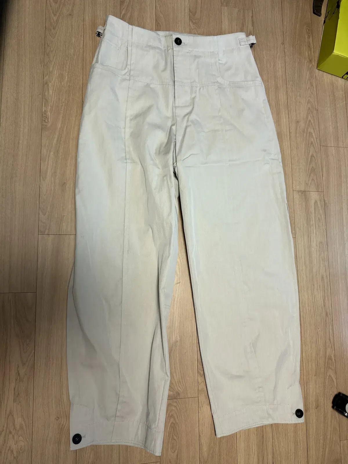 [3] Polyester fisherman's pants - light gray [2 wears]