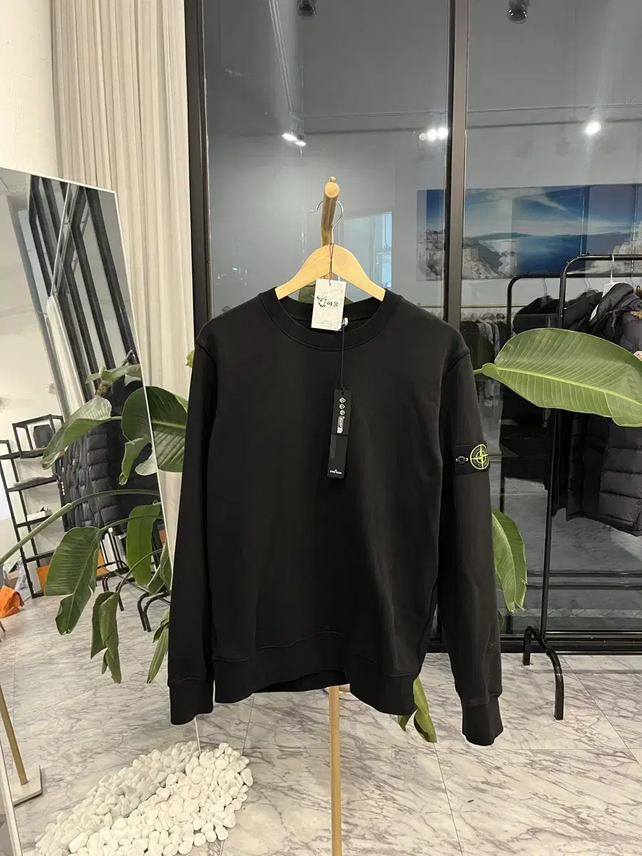 [24SS] Stone Island Black Man-to-Man L