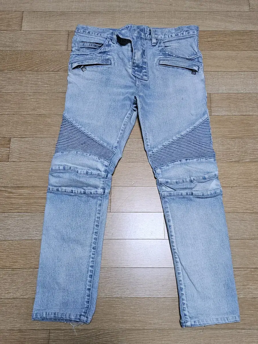 Balmain Biker Jeans(30)