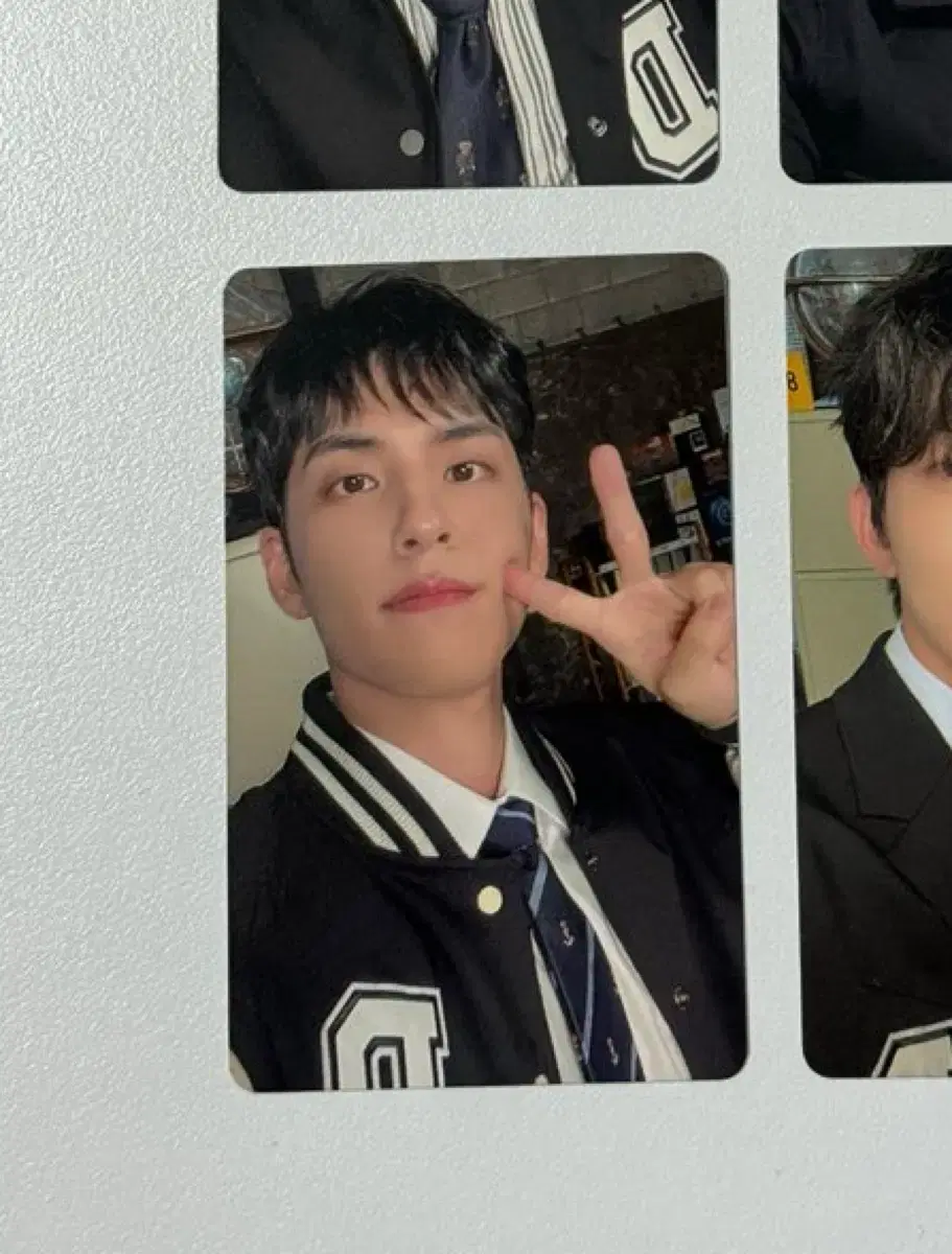 Day 6 One Peel Denimals 4만원 photocard 볼콕 브이 포토카드