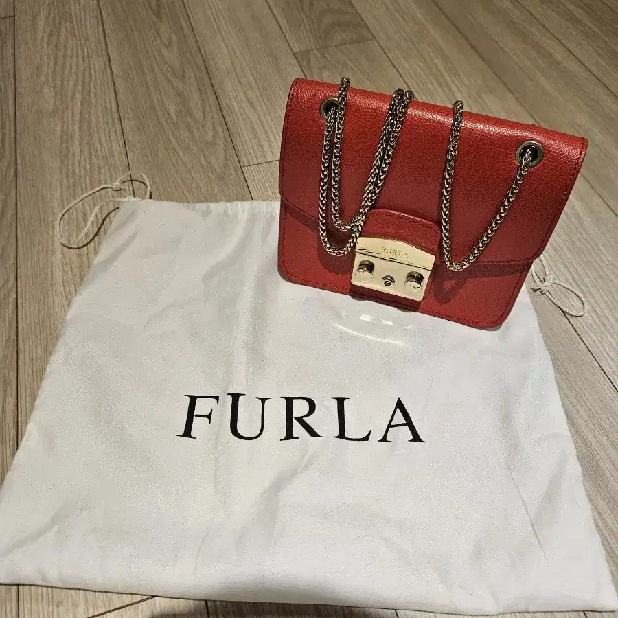 furla 훌라 체인백