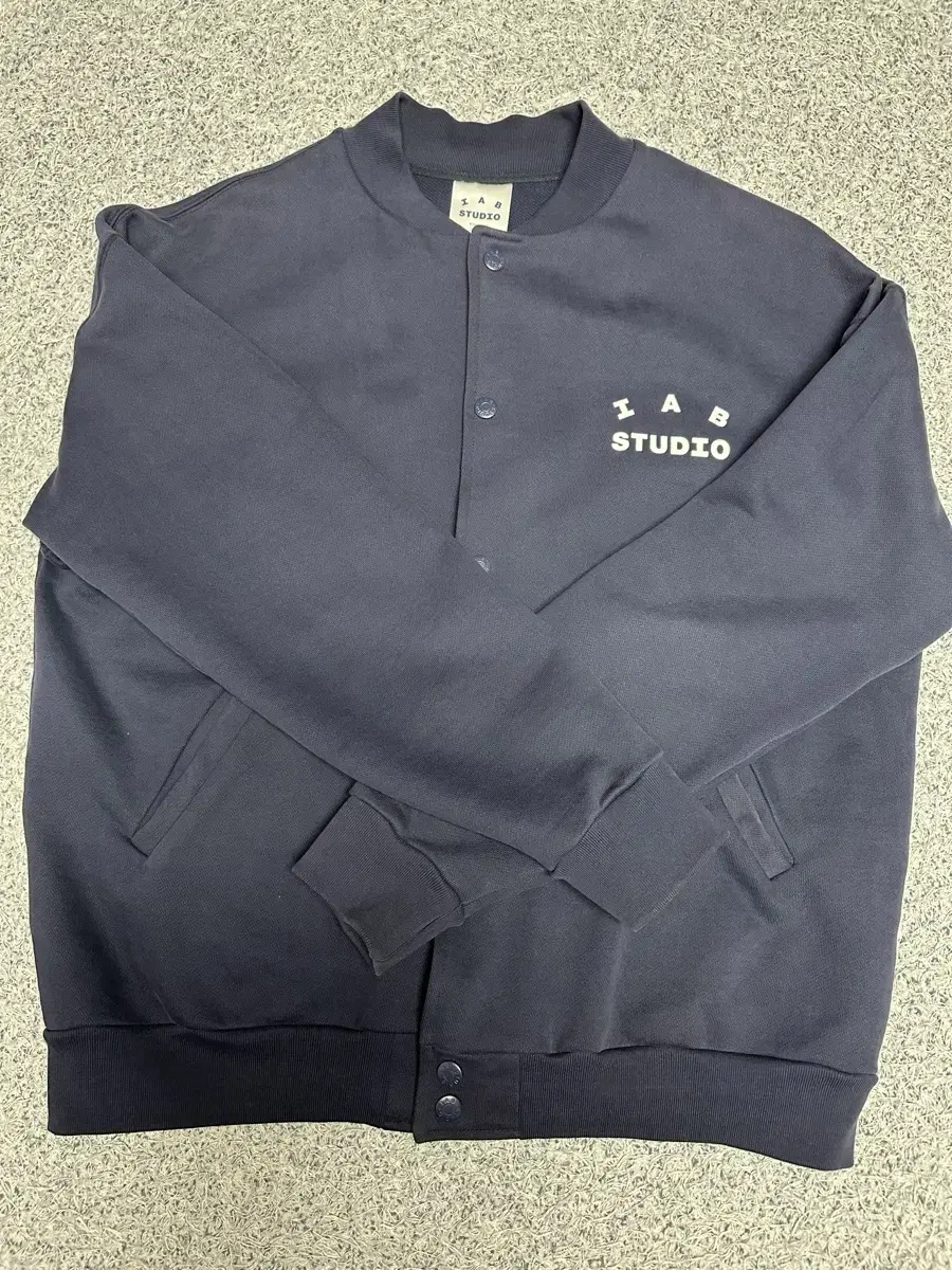 [XL] iAppstudio Cotton Stadium Jacket