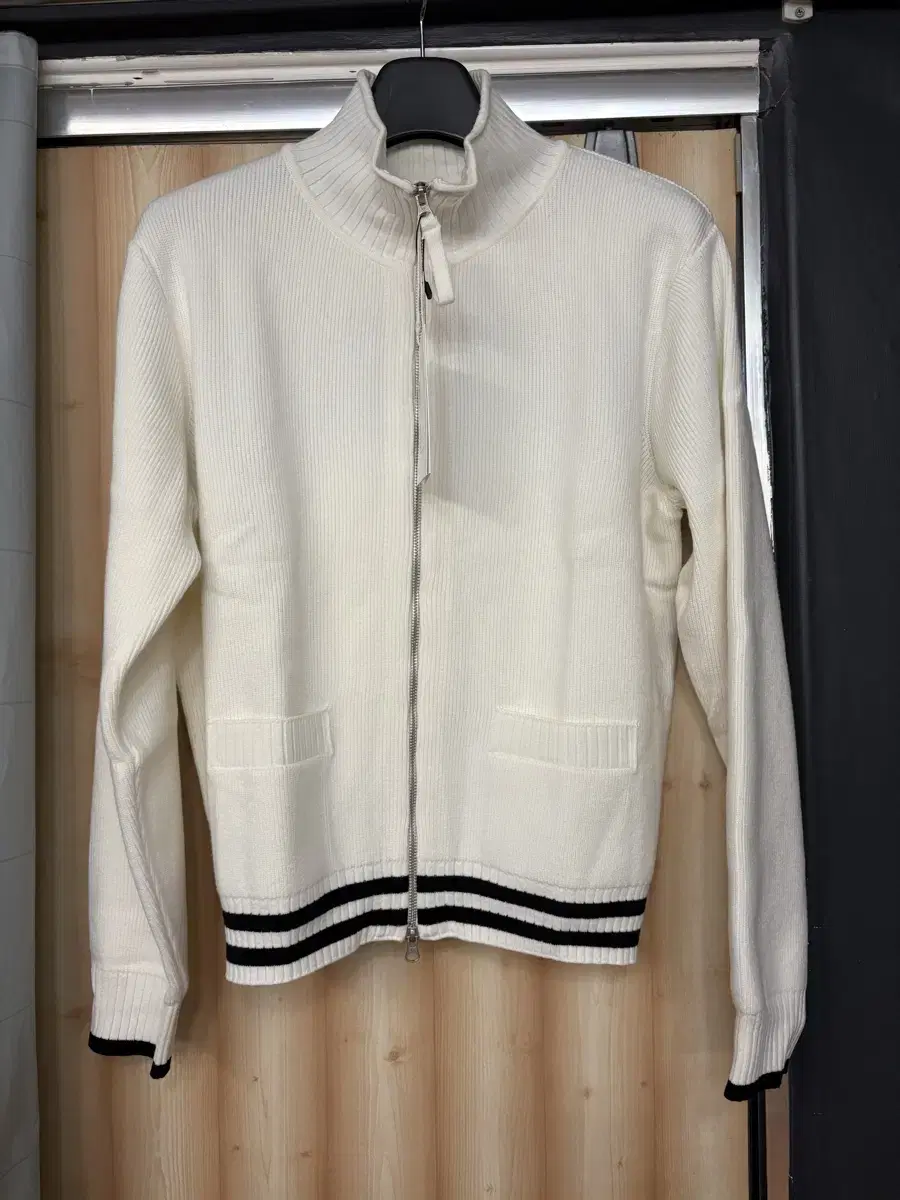 [New Arrivals,L] Mateng Kim Spellpoint Stripe Cardigan